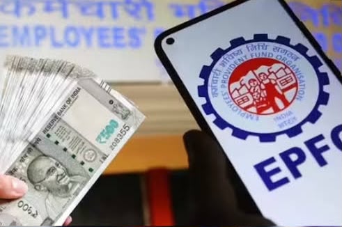 सैलरी से कटने वाला PF क्यों है आपके भविष्य की सबसे बड़ी ताकत? 