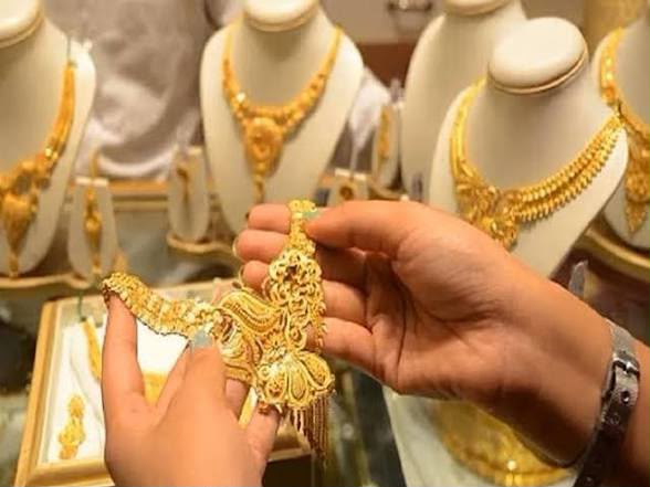 सोने की खरीदारी में आई गिरावट, अप्रैल-जून तिमाही में गोल्ड डिमांड 6% घटी