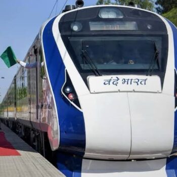 यात्रियों के बाद अब माल ढुलाई में भी दिखेगा Vande Bharat का दम