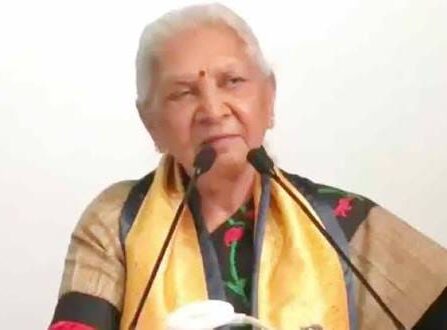 ‘मैं लव मैरिज की विरोधी नहीं हूं, लेकिन पहले आत्मनिर्भर बनिए’: राज्यपाल आनंदीबेन पटेल की छात्रों को नसीहत