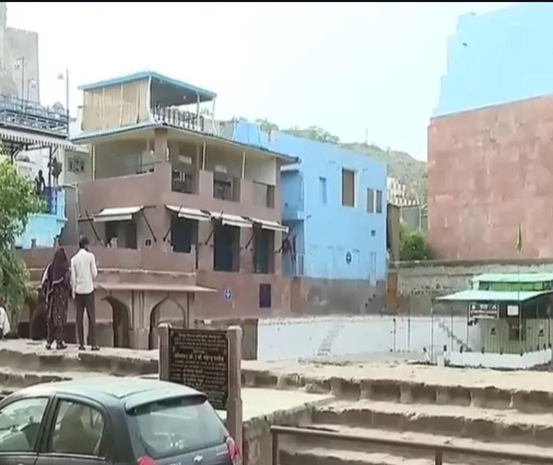 4 मंदिर और 2 सरकारी बंगलों की जमीन पर दावा, जोधपुर में वक्फ संपत्ति 
