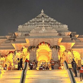 अयोध्या राम मंदिर में आरती पास की नई व्यवस्था लागू, अब गेट पर बनेगा दर्शन पास