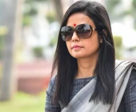 पीएम मोदी की फेसबुक पोस्ट हटने के विवाद पर महुआ मोइत्रा ने किया मार्क जुकरबर्ग का समर्थन