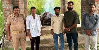 आखिरी सांस तक बेटे का इंतजार करती रही मां, मौत के बाद भी नहीं आया बेटा