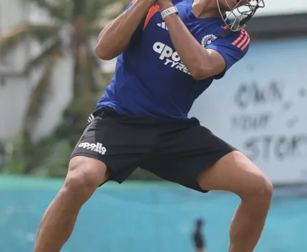 ‘नीचे बैठ के रह…’ रोहित शर्मा की डांट को नहीं भूले यशस्वी जायसवाल, श्रीलंका सीरीज से पहले शेयर की खास तस्वीरें