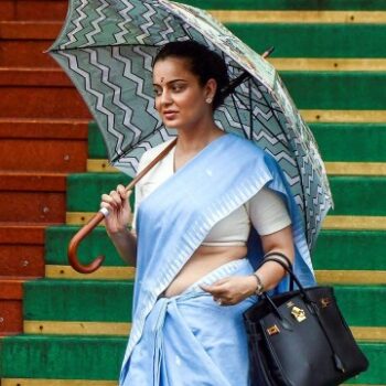 NDA सांसदों का राहुल गांधी के खिलाफ प्रदर्शन, मकर द्वार तक निकाला मार्च