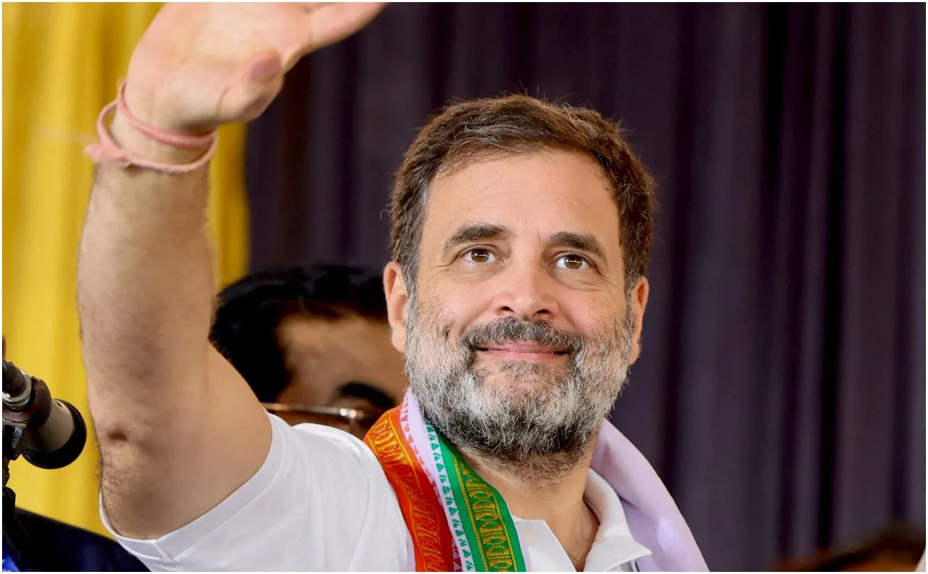वीर सावरकर अपमान मामले में राहुल गांधी को बड़ी राहत, सुप्रीम कोर्ट ने लखनऊ कोर्ट का समन किया रद्द