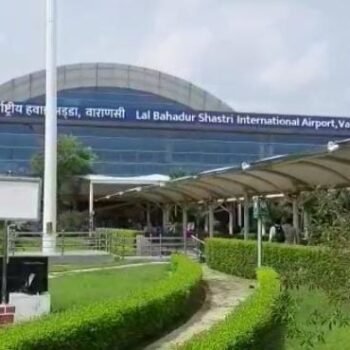 वाराणसी एयरपोर्ट पर हथियार की जांच के दौरान चली गोली, दो AAICLAS स्क्रीनर्स घायल