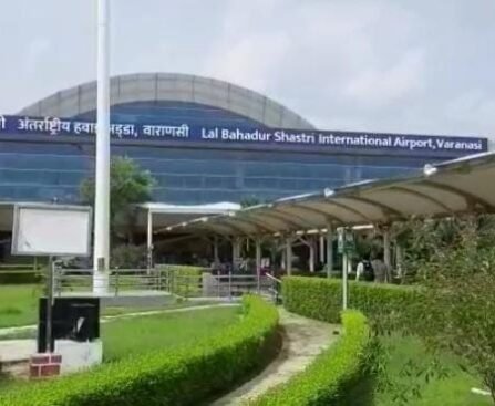 वाराणसी एयरपोर्ट पर हथियार की जांच के दौरान चली गोली, दो AAICLAS स्क्रीनर्स घायल