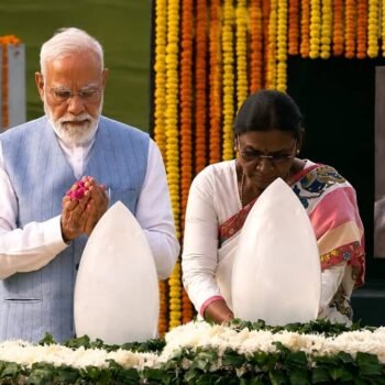 अटल बिहारी वाजपेयी की 8वीं पुण्यतिथि: राष्ट्रपति मुर्मू, पीएम मोदी समेत देशभर ने दी श्रद्धांजलि