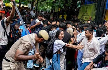 छात्र प्रदर्शन में लाठीचार्ज और बल प्रयोग पर दिल्ली पुलिस का SC में हलफनामा
