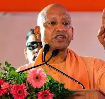 CM योगी बोले- खेलों से जुड़ेगा युवा तो नशे से रहेगा दूर, स्मार्टफोन के नशे से भी बचने की दी सलाह