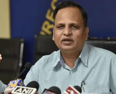 सत्येंद्र जैन की गिरफ्तारी पर केजरीवाल का बड़ा दावा- ‘अमित शाह के फोन के बाद हुई गिरफ्तारी’