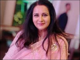 पूनम ढिल्लों की तबीयत बिगड़ी, डेंगू के बाद मुंबई के लीलावती अस्पताल में भर्ती
