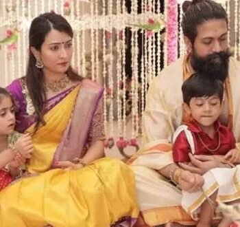 राधिका पंडित ने बच्चों के साथ मनाई वरमहालक्ष्मी पूजा, वीडियो कॉल पर यश ने लिया हिस्सा