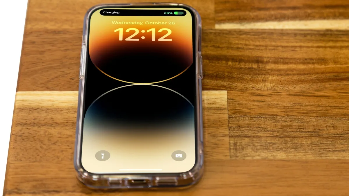 स्मार्टफोन की बैटरी हेल्थ कैसे चेक करें? iPhone और Android यूजर्स ऐसे पता करें Battery की हालत