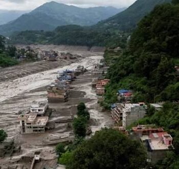 नेपाल में फिर मंडरा रहा बड़ी आपदा का खतरा, 25 ग्लेशियल झीलें बन सकती हैं तबाही की वजह