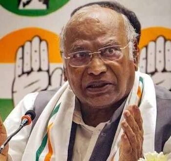 GDP ग्रोथ पर PM मोदी के जश्न वाले बयान पर खरगे का पलटवार, बोले- आम आदमी के पास जश्न की सुविधा नहीं
