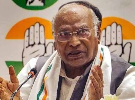 GDP ग्रोथ पर PM मोदी के जश्न वाले बयान पर खरगे का पलटवार, बोले- आम आदमी के पास जश्न की सुविधा नहीं