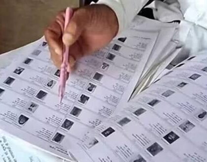 SIR से 30 राज्यों-UTs की ड्राफ्ट वोटर लिस्ट में 13.37 करोड़ नाम हटे