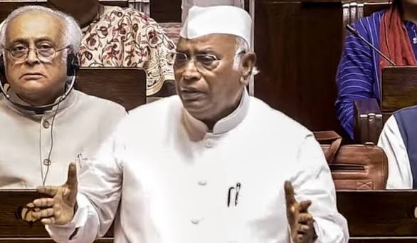 हल्द्वानी शुद्धिकरण विवाद पर खरगे का जेपी नड्डा को पत्र, बोले- 24 दिन बाद भी FIR नहीं