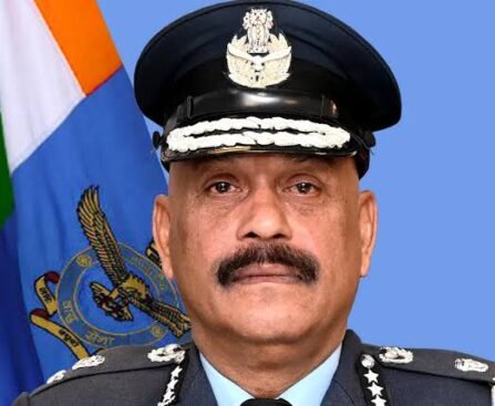 राम मंदिर ट्रस्ट के CEO बने रिटायर्ड एयर मार्शल जितेंद्र मिश्रा, राशिद अल्वी के बयान पर BJP का पलटवार