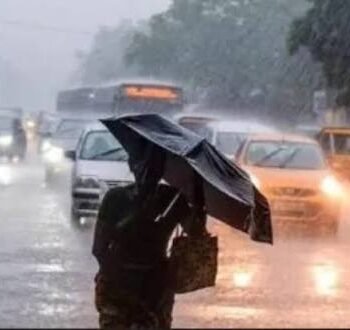 दिल्ली में बदला मौसम का मिजाज, जन्माष्टमी पर बारिश के आसार, IMD ने जारी किया येलो अलर्ट