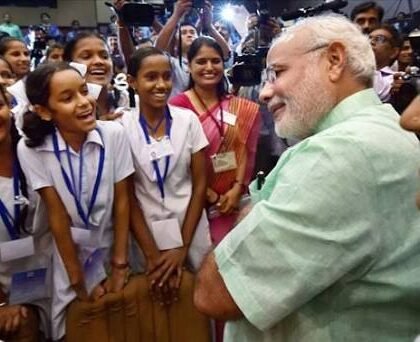 शिक्षक दिवस पर PM मोदी की शिक्षकों से खास मुलाकात, बोले- बच्चों का बचपन बचाए रखना शिक्षक की सबसे बड़ी जिम्मेदारी