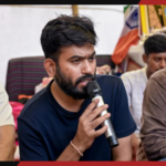CJP Protest: अभिजीत दिपके का ऐलान, तिरंगे के लिए जेल जाने को तैयार; दिल्ली-मुंबई में प्रदर्शन से बढ़ा तनाव